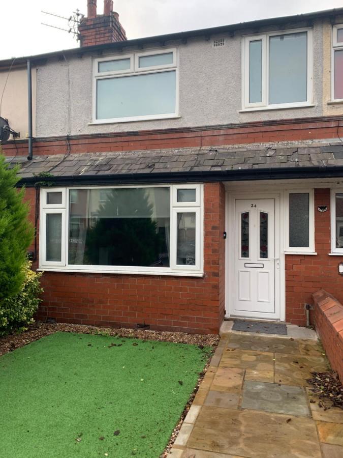 Beautiful house in a perfect location Villa Lytham St Annes Exterior foto